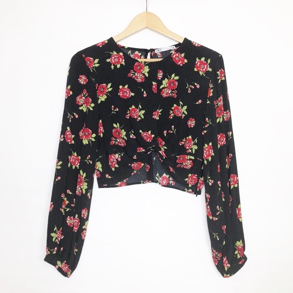 Zara cropped twist, not front long sleeved rose floral top - Picture 7 of 10